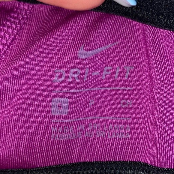 Nike Purple Indy Light Crossback Strappy Black Activewear Sports Bra - Picture 5 of 5